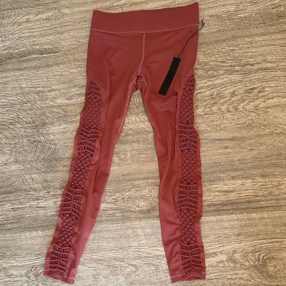 Carbon38 women’s macramé Mauve Leggings Sz Large NWT